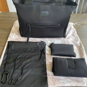Dagne Dover Large Wade Diaper Bag Tote